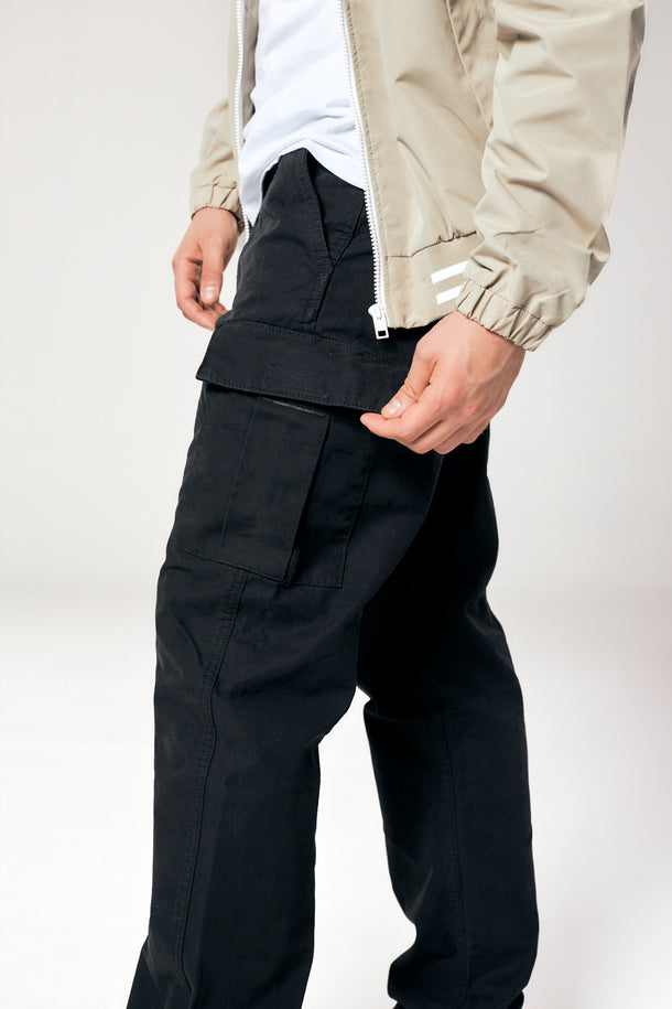 Product PANTALÓN CARGO KANE - Black - Image 4